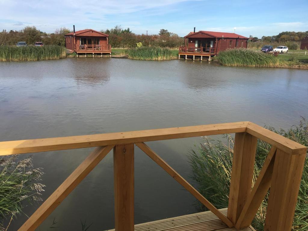 Lakeside Fishing Lodges Boston Eksteriør billede